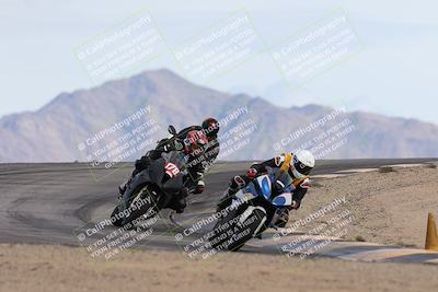 media/Nov-16-2025-Race Pace (Sun) [[8c5fa54630]]/Non Verified Riders (1st 20 Minutes)/6-Turn 12 (2pm)/